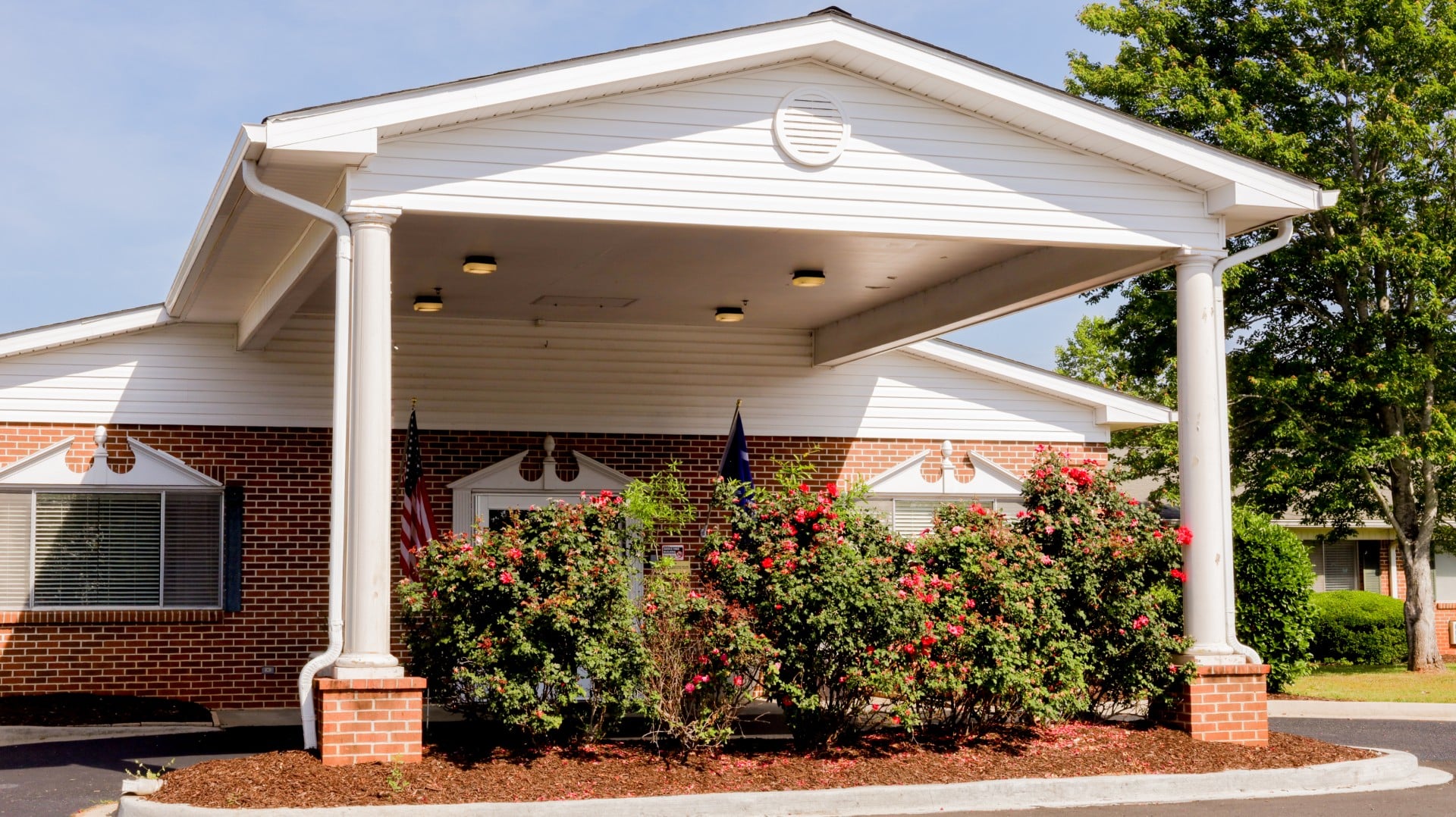 Front of Edgefield Post Acute